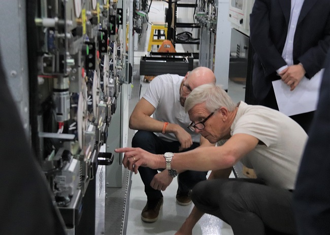 中外合資高壓開關柜XGN99 中外合資高壓開關柜XGN99